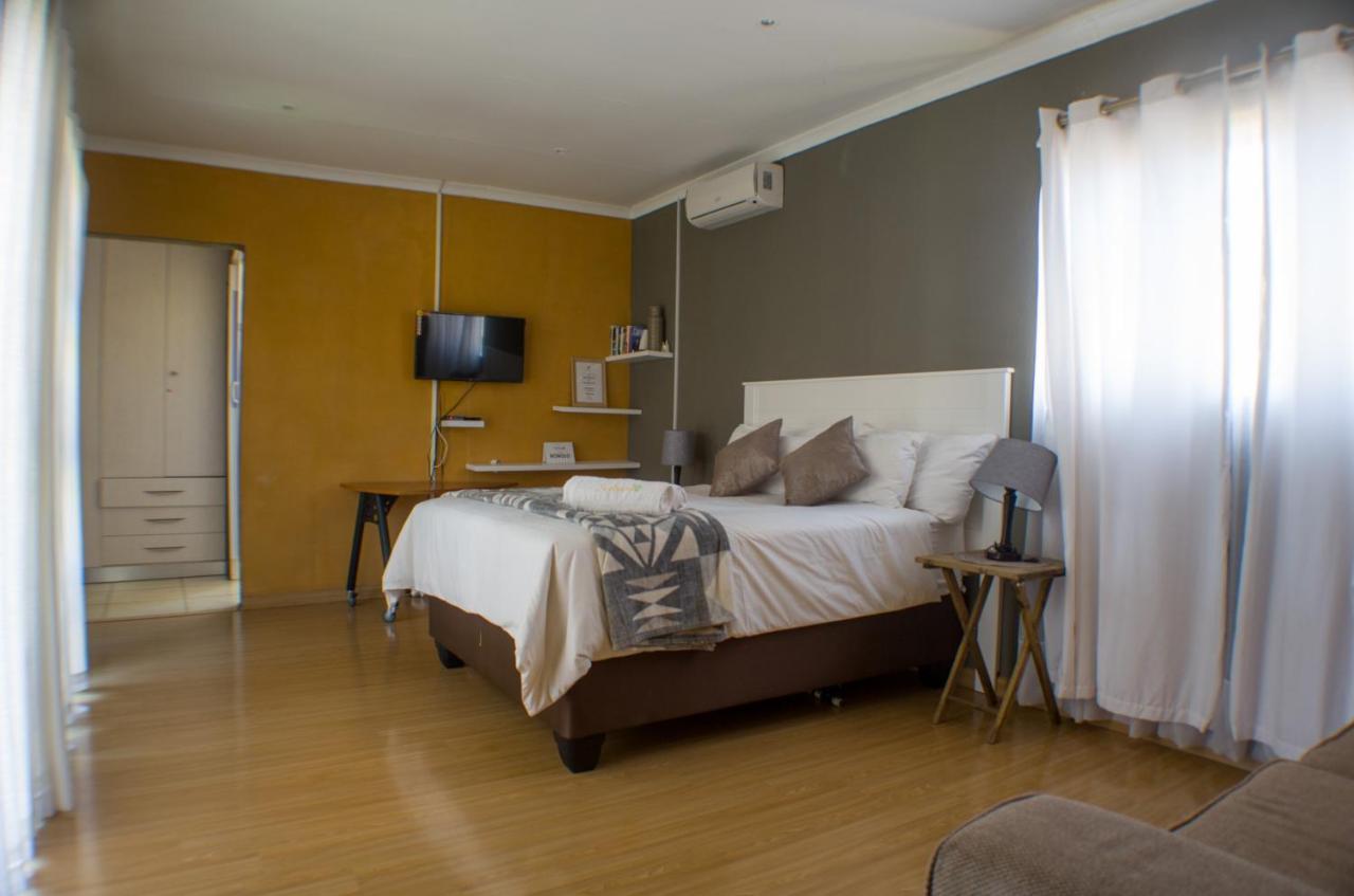 Seroloana Guest House Rustenburg Exteriér fotografie
