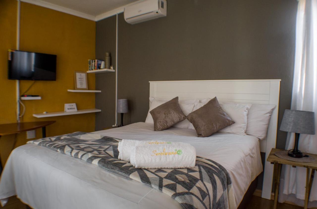 Seroloana Guest House Rustenburg Exteriér fotografie